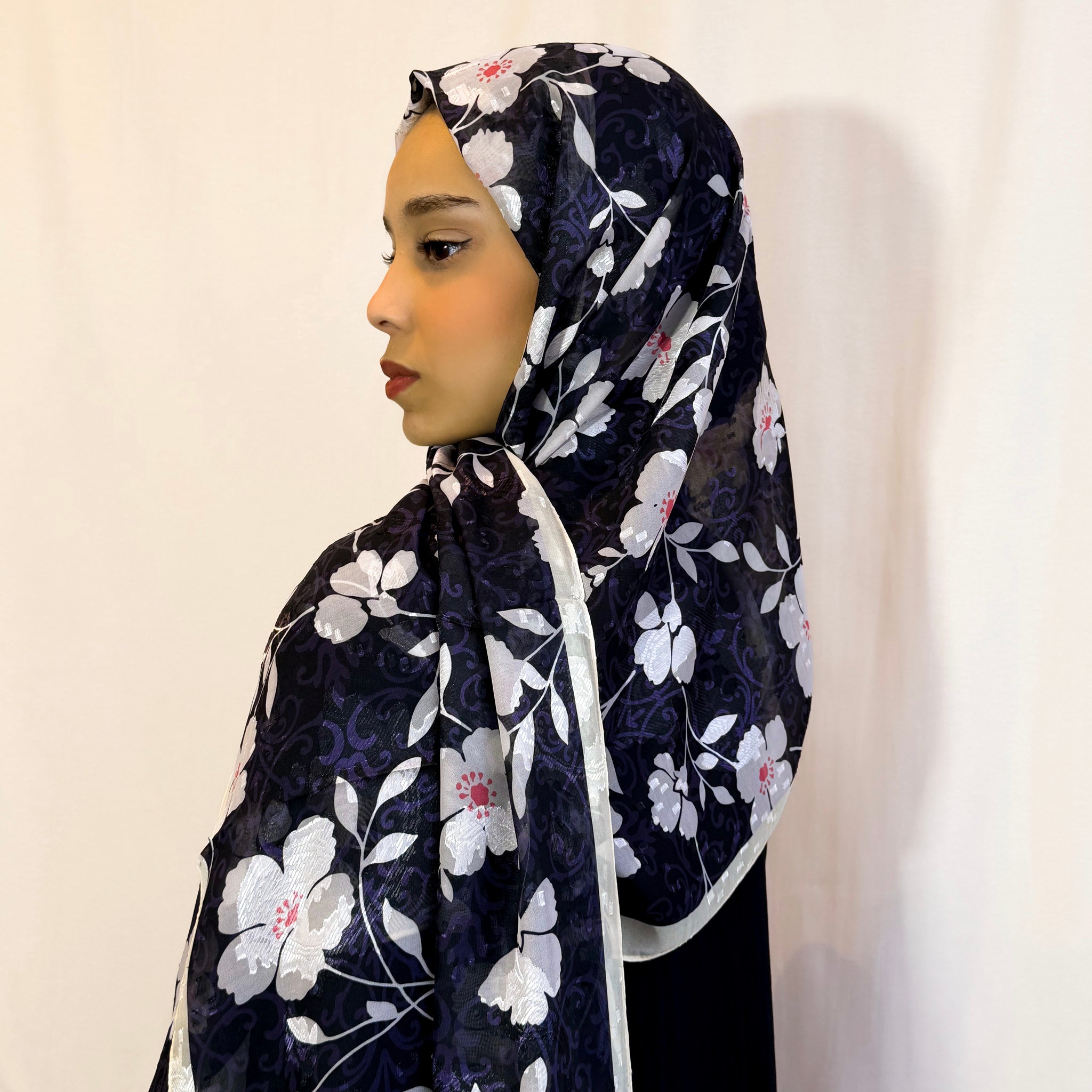 Châle Tlija (Soie brodé) "NYX"