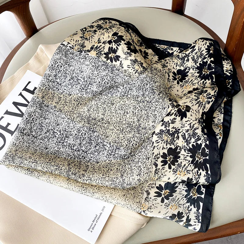 Châle "LISE" effet soie à motifs