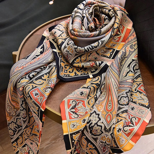 Châle "EZRA" effet soie à motifs