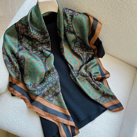 Châle "ARIA" effet soie à motifs