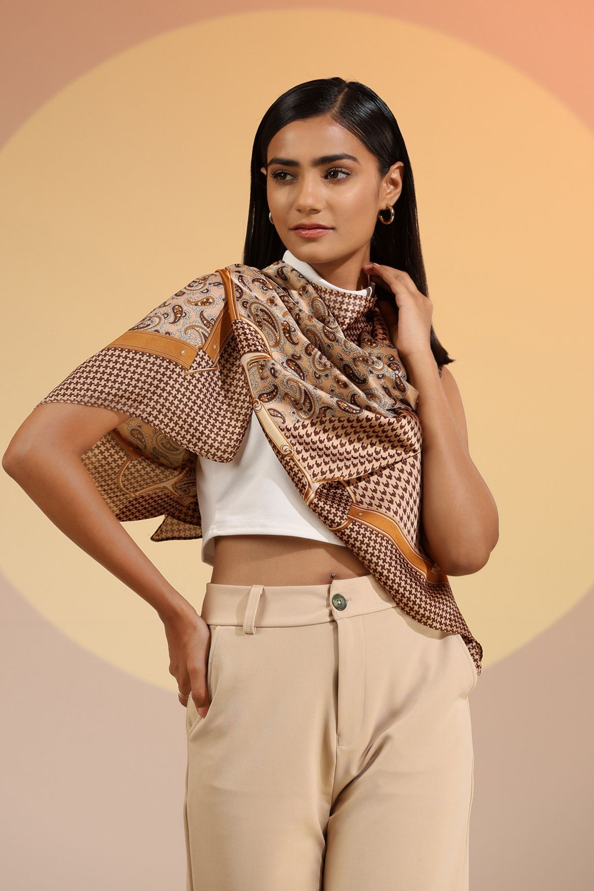 Châle "ALIX" effet soie à motifs