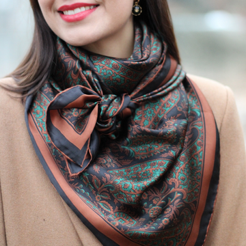 Châle "ARIA" effet soie à motifs