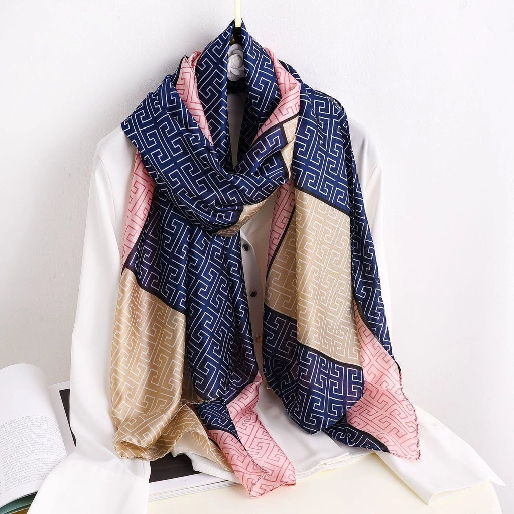 Châle "CORAIL DOLCE" effet soie à motifs