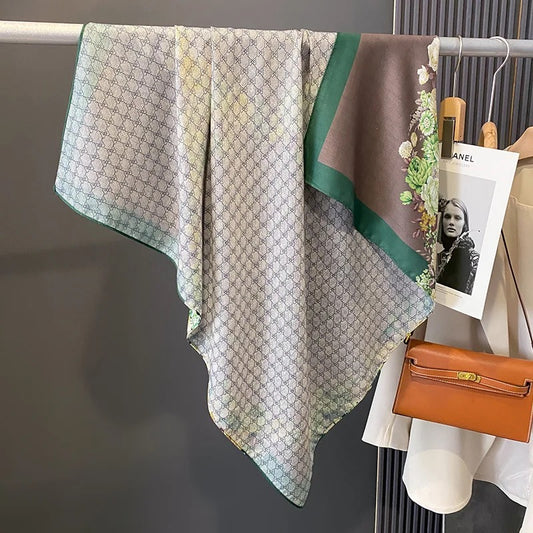 Foulard "VERDE" double face en laine fine