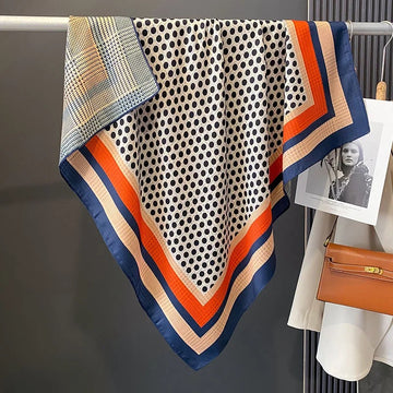 Foulard "LUNA" double face en laine fine